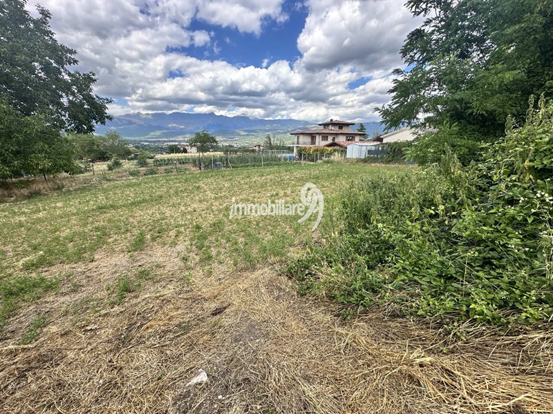 Terreno edificabile in Vendita a Ocre, 38'000&euro;, 740 m²