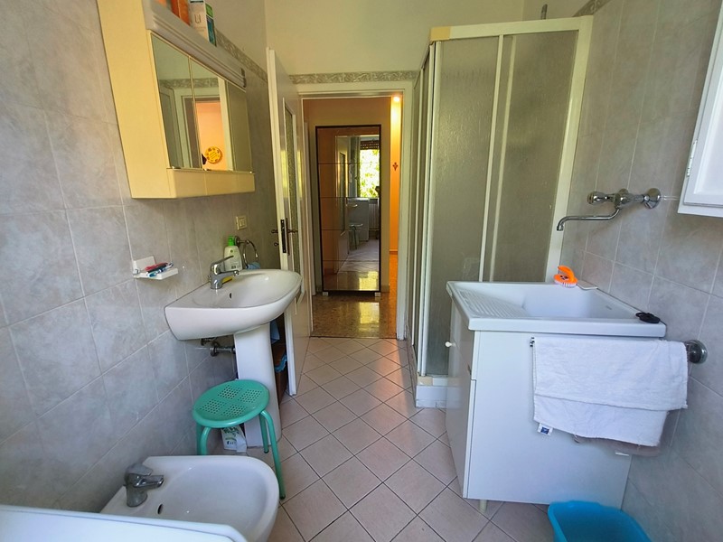 Trilocale in Vendita a Alto Reno Terme, 73'000€, 78 m²