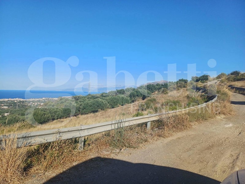 Terreno agricolo in Vendita a Bagheria, 27'000€, 2616 m²