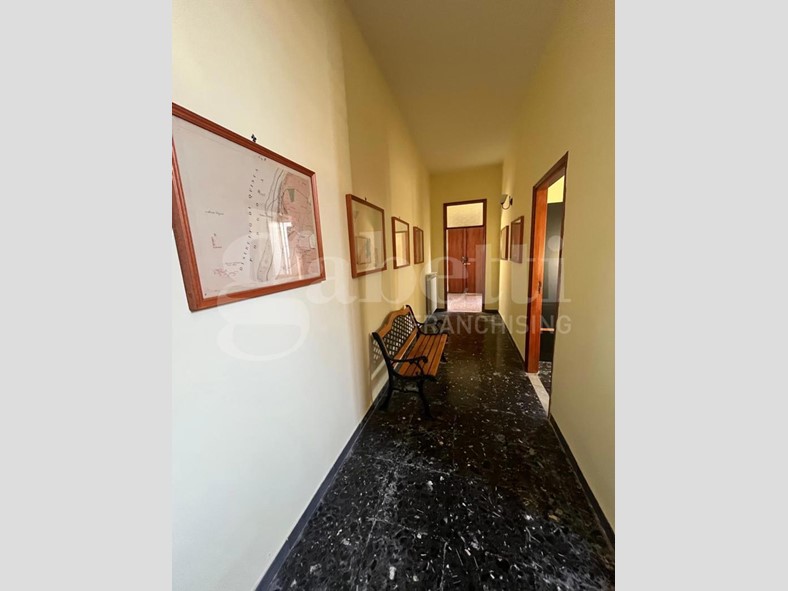 Casa Indipendente in Vendita a Pignataro Maggiore, 180'000€, 219 m²