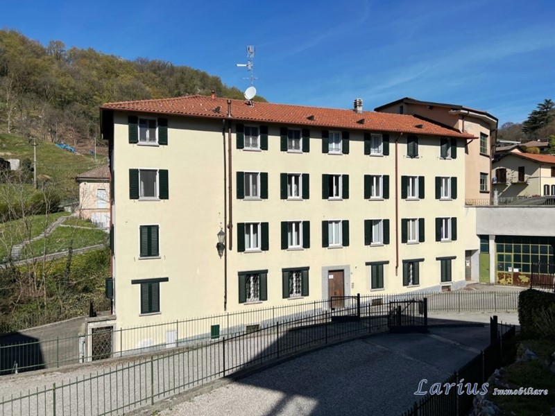Trilocale in Vendita a Asso, 79'000€, 92 m²