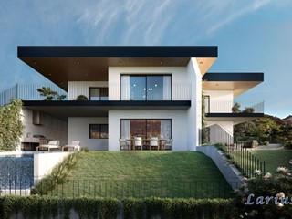 Trilocale in Vendita a Erba, 345'000€, 90 m²