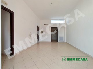 Villa in Vendita a Adelfia, 138'000€, 90 m²