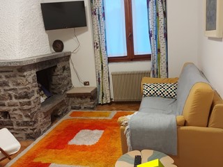Trilocale in Vendita a Cremeno, 70'000€, 73 m²