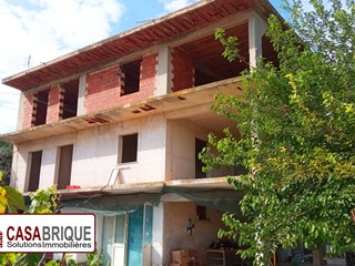 Villa in Vendita a Bagheria, 150'000€, 800 m²