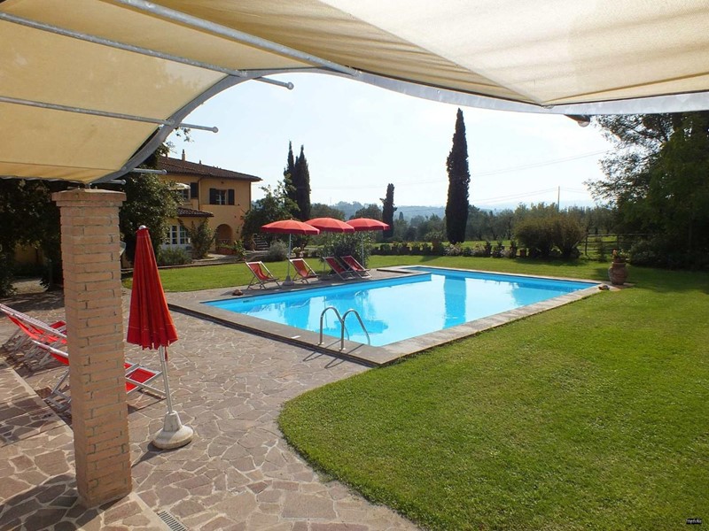 Casale in Vendita a Crespina Lorenzana, 1'250'000€, 550 m², arredato