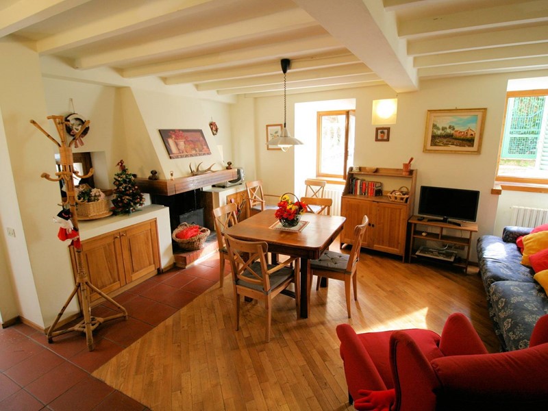 Casa Indipendente in Vendita a Abetone Cutigliano, 159'000€, 127 m²