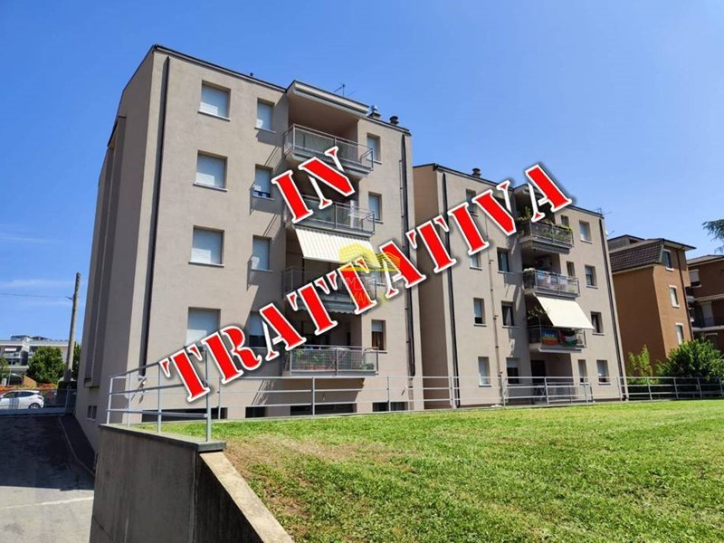 Quadrilocale in Vendita a Trezzo sull'Adda, 219'000€, 128 m²