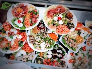 Attività commerciale in Vendita a Venezia, 75'000€, 80 m²