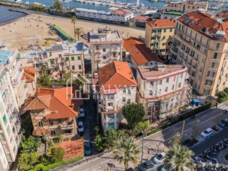 Quadrilocale in Vendita a Sanremo, 775'000€, 121 m²