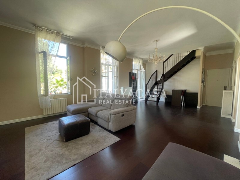 Appartamento in Vendita a Sanremo, 285'000€, 137 m²