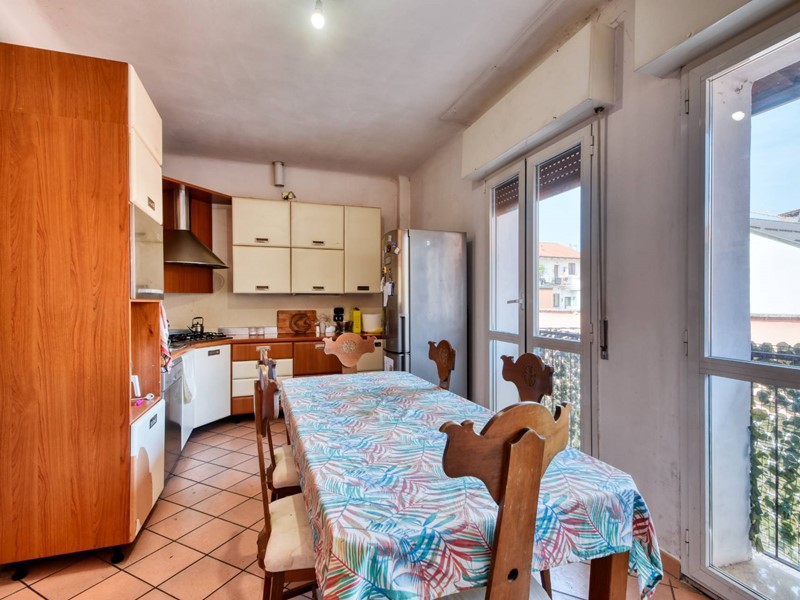 Quadrilocale in Vendita a Bovisio Masciago, 189'000&euro;, 140 m²