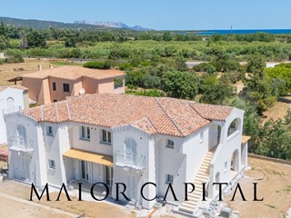 Quadrilocale in Vendita a Budoni, 430'000€, 120 m²