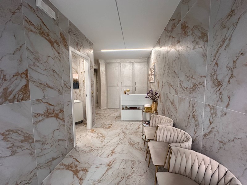 Negozio in Vendita a Genova, 90'000€, 55 m²