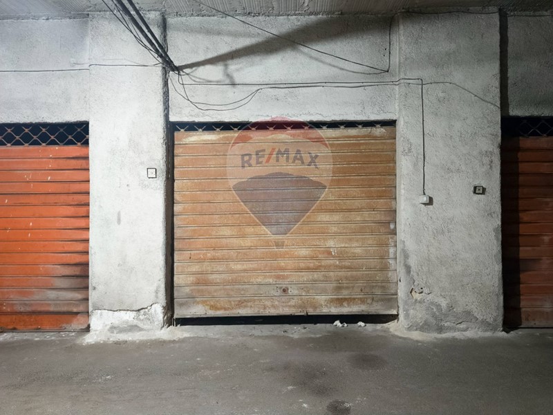 Box in Vendita a Lentini, 18'000€, 24 m²