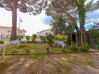 Appartamento in Vendita a Livorno, 285'000€, 150 m²