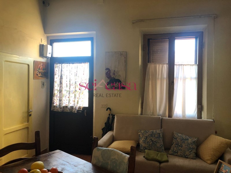Quadrilocale in Vendita a Magliano in Toscana, 180'000€, 100 m²