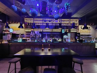 Attività commerciale in Vendita a Novellara, 160'000€, 190 m²