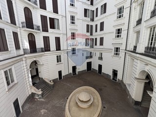Trilocale in Vendita a Napoli, 678'000€, 90 m²