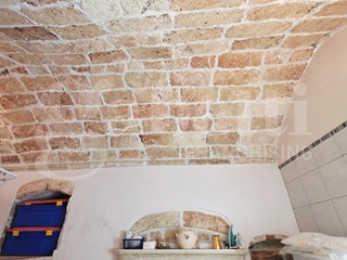 Casa Indipendente in Vendita a Alliste, 295'000€, 250 m²