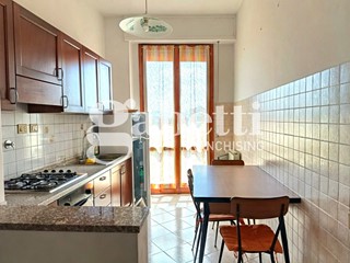 Quadrilocale in Vendita a Firenze, 295'000€, 80 m², arredato