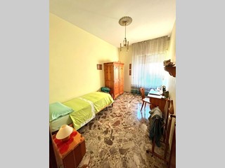 Appartamento in Vendita a Bari, 165'000€, 140 m²