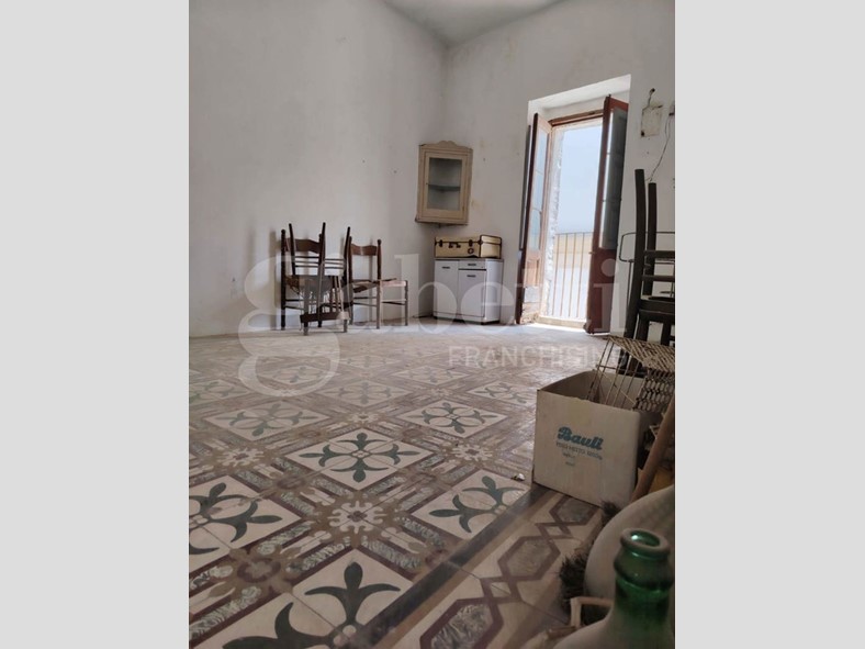 Bilocale in Vendita a Specchia, 45'000€, 40 m²