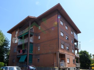 Appartamento in Vendita a Ciriè, 89'000&euro;, 80 m²