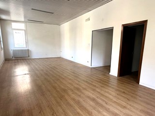 Immobile commerciale in Vendita a Rovigo, 732€, 94 m²