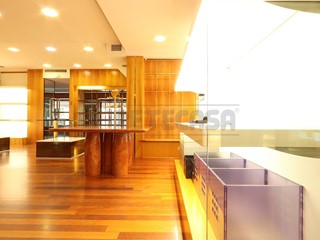 Immobile commerciale in Affitto a Camisano Vicentino, 1'900€, 