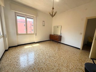 Quadrilocale in Vendita a Imperia, zona via Vecchia Piemonte, 149'000€, 100 m²