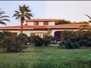 Villa in Vendita a Mazara del Vallo, 400 m²