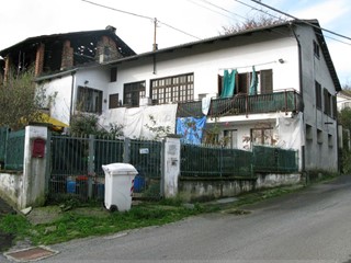 Casa Semi Indipendente in Vendita a San Colombano Belmonte, 34'512€, 201 m²