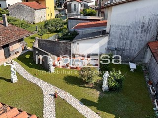Casa Semi Indipendente in Vendita a Montereale Valcellina, 178'000€, 170 m²
