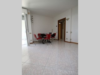Quadrilocale in Vendita a Busto Arsizio, 230'000€, 126 m², arredato
