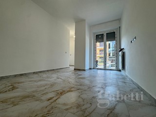 Bilocale in Vendita a Gallarate, 118'000€, 65 m²