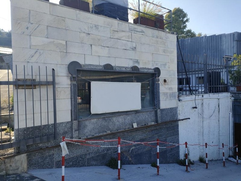 Capannone in Affitto a Sanremo, 5'000€, 700 m²