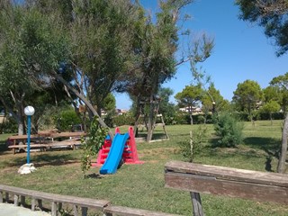 Villetta a schiera in Affitto a Isola di Capo Rizzuto, zona Mare , 400€, 95 m², arredato