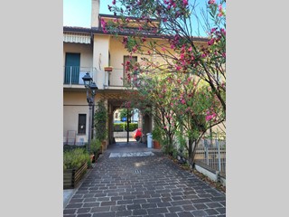 Appartamento in Vendita a Trezzo sull'Adda, 189'000€, 145 m²