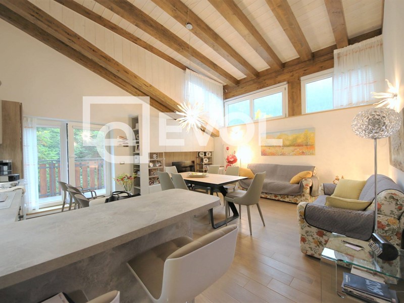 Trilocale in Vendita a Chiusaforte, 187'000€, 78 m²