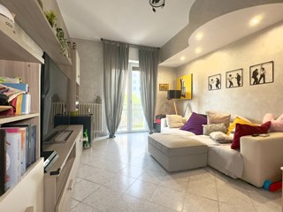 Bilocale in Vendita a Cinisello Balsamo, 189'000€, 78 m²