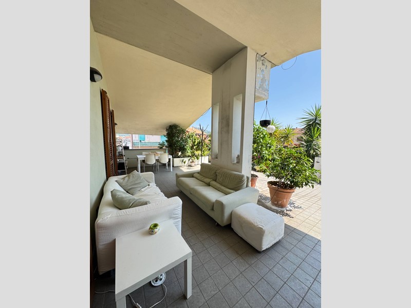 Attico in Vendita a Montecatini Terme, 260'000€, 130 m²