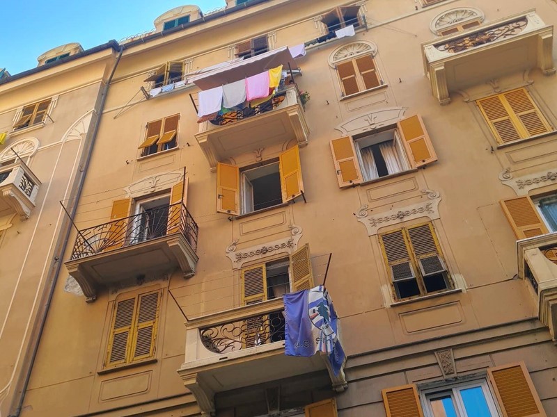Appartamento in Vendita a Genova, 87'000€, 96 m²