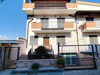 Villa in Vendita a Mariglianella, 315'000€, 70 m²