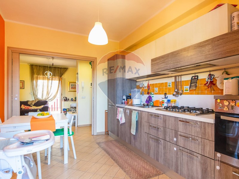 Trilocale in Vendita a Acireale, 94'000&euro;, 97 m²