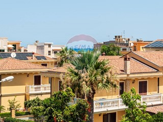 Quadrilocale in Vendita a Villafranca Tirrena, 105'000€, 115 m²