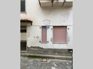 Bilocale in Vendita a Sant'Anastasia, 40'000€, 50 m²