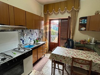Trilocale in Affitto a Formia, 600€, 95 m²