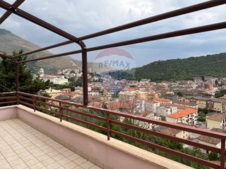 Casa Indipendente in Vendita a Itri, 560'000€, 300 m²