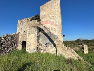 Villa in Vendita a Gaeta, 250'000€, 100 m²